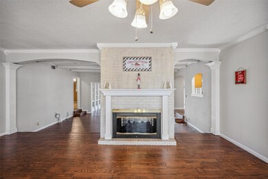 837 Wheelwood Dr, Hurst, TX 76053 - photo 5