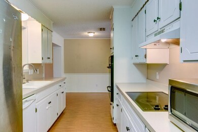 212 Starlite Dr, Texarkana, TX 75501 - photo 7