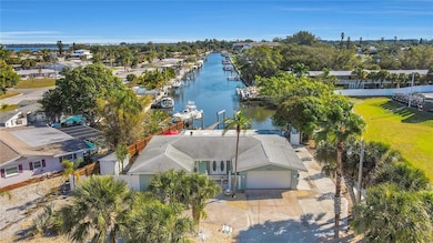 4315 Royal Palm Dr, Bradenton, FL 34210 - photo 3