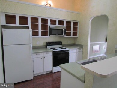 7804 Spinnaker Rd unit 31, Laurel, MD 20707 - photo 3