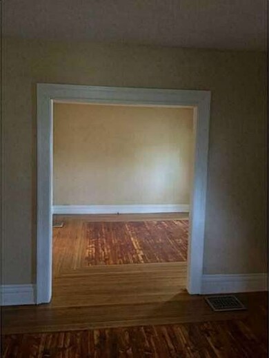 284 Miller St, North Tonawanda, NY 14120 - photo 5