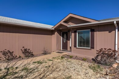 4 Front Exterior View 3