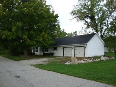 235 W 400 N, La Porte, IN 46350 - photo 7