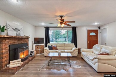 1194 Kamet Ct NE, Keizer, OR 97303 - photo 2