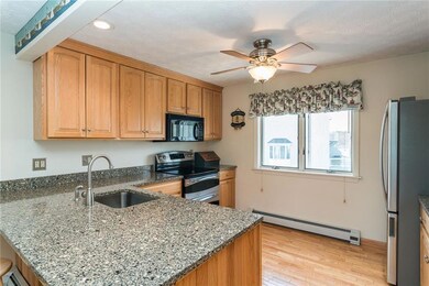 25 Long Beach Ave unit 6, York, ME 03909 - photo 7