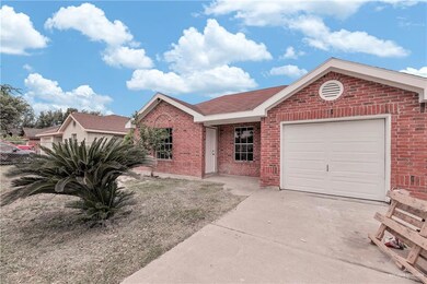 2819 Cassie, Edinburg, TX 78541 - photo 2