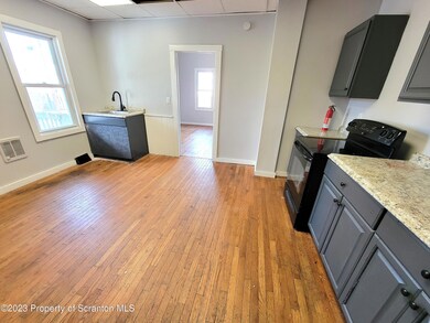 746 River St, Scranton, PA 18505 - photo 4