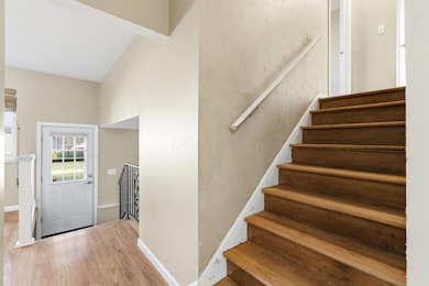 1268 Kildale Ct, Columbus, OH 43229 - photo 7