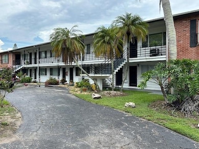 1345 Drew St unit 1, Clearwater, FL 33755 - photo 5