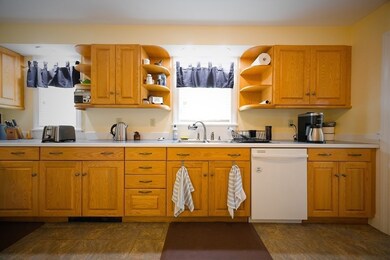 35 Dellwood Rd, Worcester, MA 01602 - photo 5