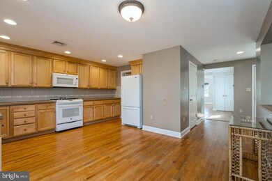 146 Outcalt St, Hightstown, NJ 08520 - photo 6