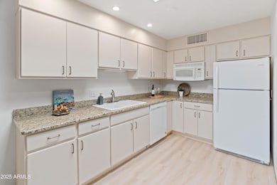 4800 N 68th St unit 276, Scottsdale, AZ 85251 - photo 6