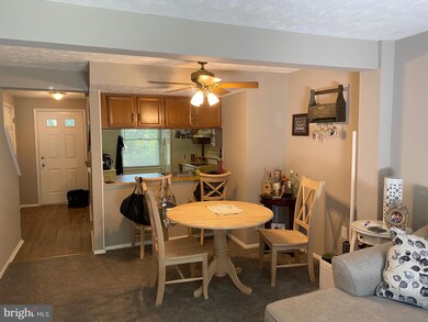 8281 Mary Lee Ln, Laurel, MD 20723 - photo 6