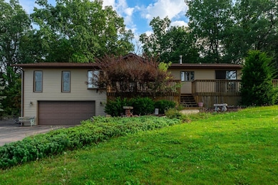 1005 Autumn Ct, Davis, IL 61019 - photo 3