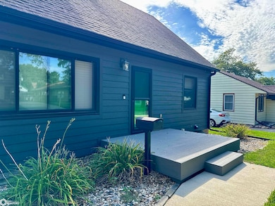 313 Mantz Ave, Audubon, IA 50025 - photo 4