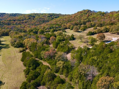 6040 Highway 187, Eureka Springs, AR 72631 - photo 2