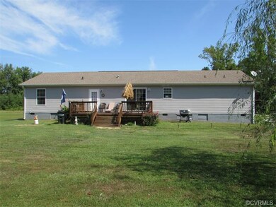 946 Howerton Rd, Dunnsville, VA 22454 - photo 3