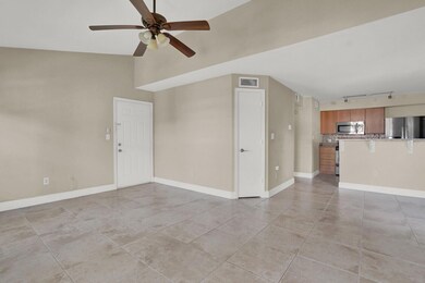 1215 Crystal Way unit N, Delray Beach, FL 33444 - photo 6