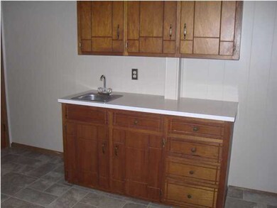 Wet Bar in Dining Area