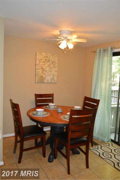 9517 Dunbrook Ct, Montgomery Village, MD 20886 - photo 2