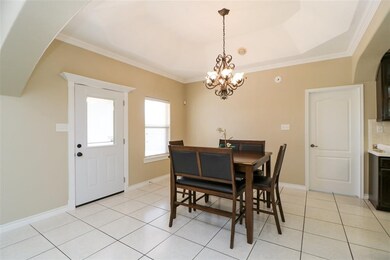 503 Scissor Trail Cir, Laredo, TX 78045 - photo 4