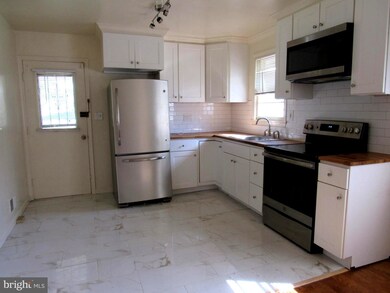 520 Millwheel St, Capitol Heights, MD 20743 - photo 7