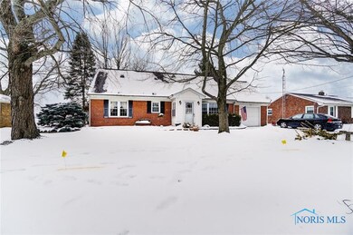 252 Jackson St, Elmore, OH 43416 - photo 2