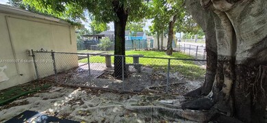 610 E 6th Place, Hialeah, FL 33010 - photo 5