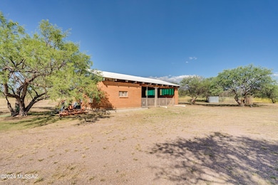 15151 W Hardscrabble Rd, Arivaca, AZ 85601 - photo 2