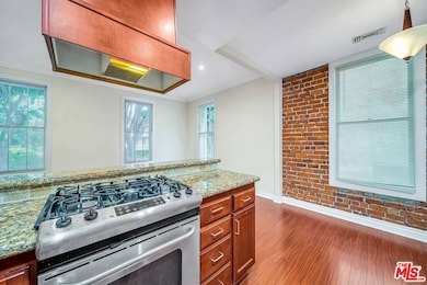 1236 N Flores St unit 102, West Hollywood, CA 90069 - photo 7