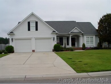 306 Thomas Dr, Fayetteville, NC 28304 - photo 2