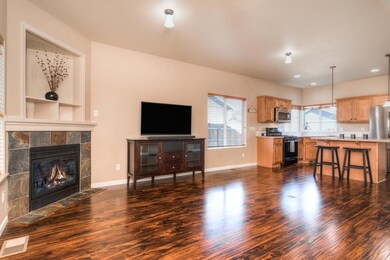White Dove Ln SE 20658 (5 of 32)
