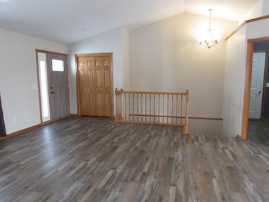 408 N Ludlow Ave, Rushmore, MN 56168 - photo 7