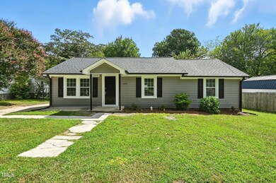 414 N Cypress St, Wendell, NC 27591 - photo 3