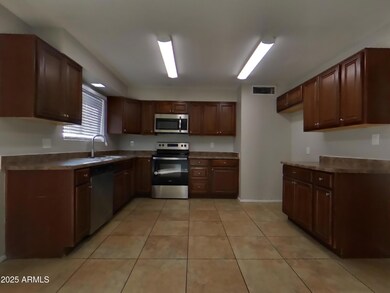 459 S Johnson, Mesa, AZ 85202 - photo 5