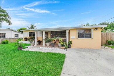 2320 Largo Dr, Miramar, FL 33023 - photo 2