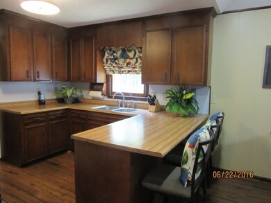 698 Fairmont Dr, Macon, GA 31210 - photo 6