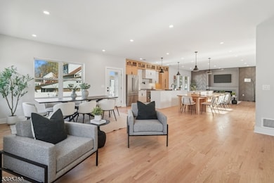 32 Marion Ave, New Providence, NJ 07974 - photo 7