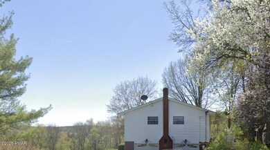 22 Vanishing Pond Rd, Honesdale, PA 18431 - photo 2