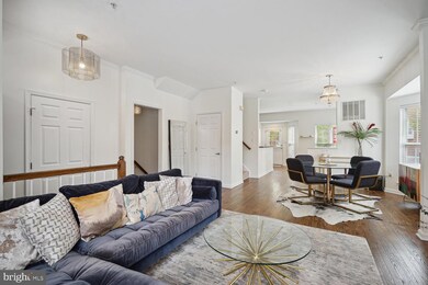 6022 Madison Overlook Ct, Falls Church, VA 22041 - photo 5