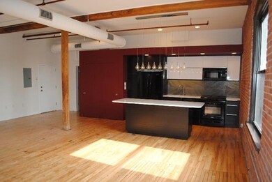 244 Brighton Ave unit 306, Allston, MA 02134 - photo 2