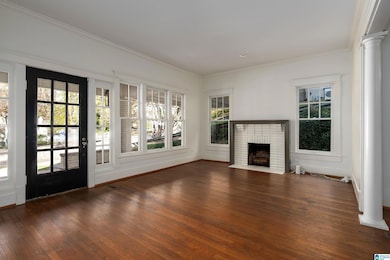 1467 Milner Crescent S, Birmingham, AL 35205 - photo 6