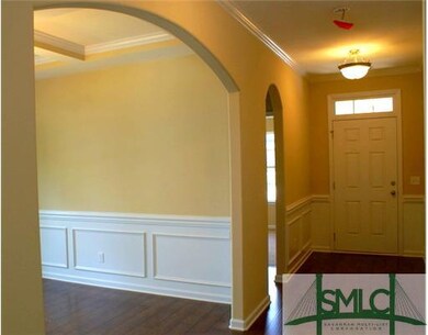 Foyer. Dramatic entrance
