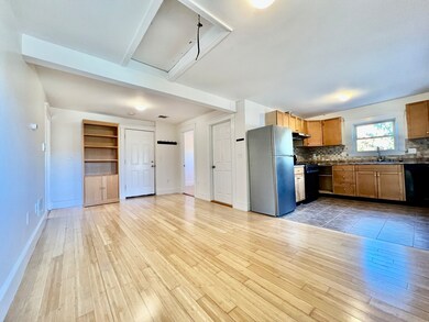 13 Centre St unit 2, Roxbury, MA 02119 - photo 7