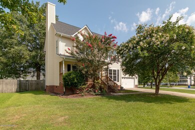 302 Richmond Dr, Jacksonville, NC 28540 - photo 2