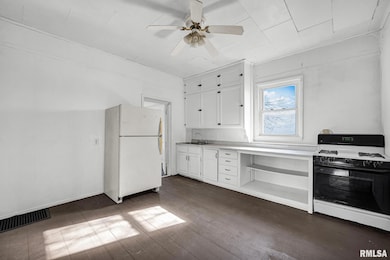 408 S 2nd St, Pekin, IL 61554 - photo 7