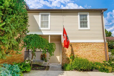 003_1719 Moravian St