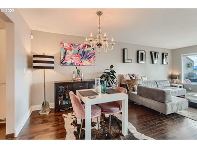 708 N Tomahawk Island Dr unit 708, Portland, OR 97217 - photo 5