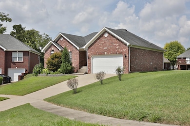 8602 Everett Rush Ct, Louisville, KY 40228 - photo 2