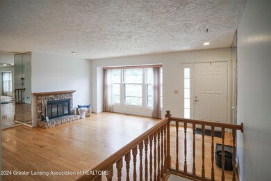 7110 Creekside Dr. - Renee Dwyer-13